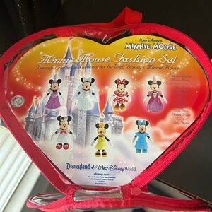 Minnie Mouse Fashion Set ( Walt Disney)